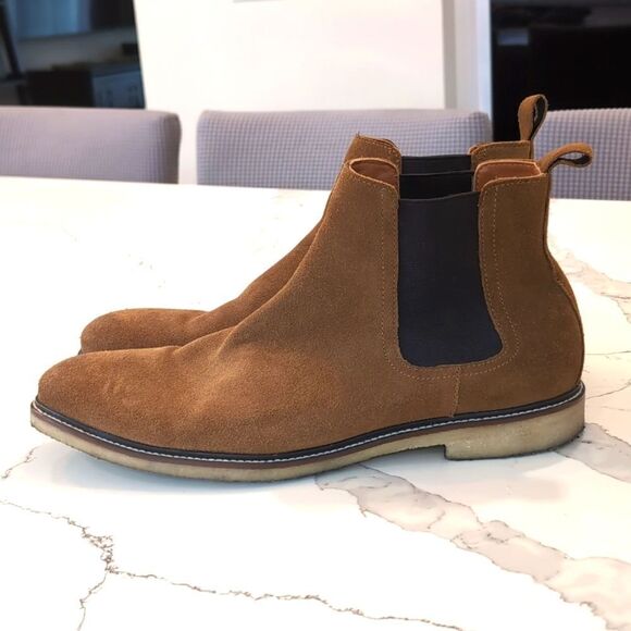 The Men's Store at Bloomingdale's Chelsea Boots Tan Suede Pull On Size 13 - Picture 2 of 9